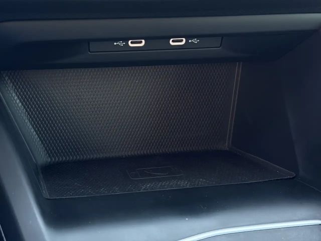 Volkswagen Golf DSG Life Variant