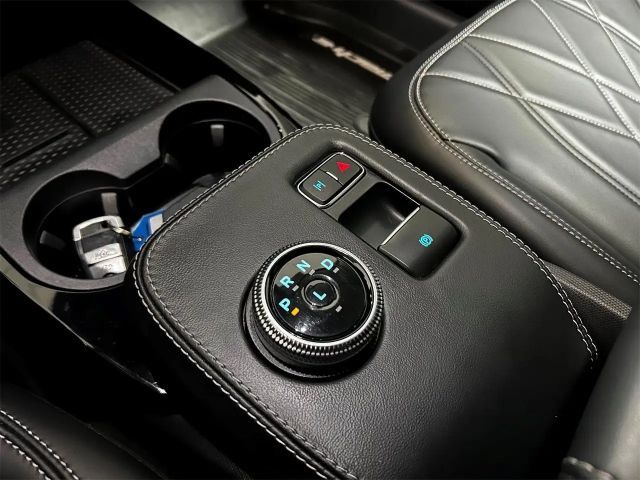 Ford Mustang Mach-E Premium Standard range