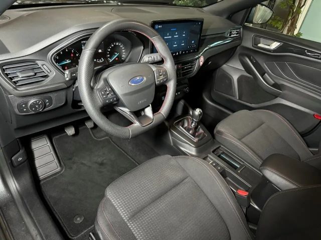 Ford Focus ST Line