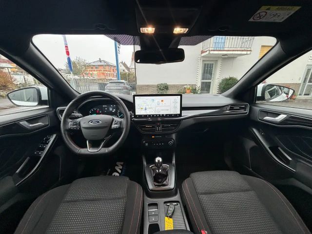 Ford Focus Limited ST Line