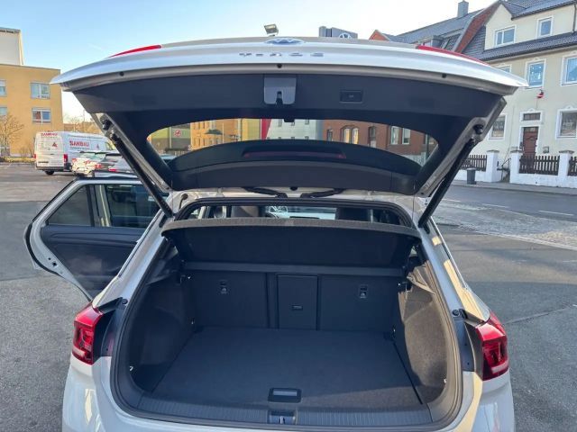 Volkswagen T-Roc 1.5 TSI DSG Plus R-Line