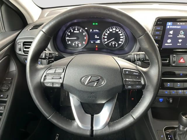 Hyundai i30 1.0 Select T-GDi