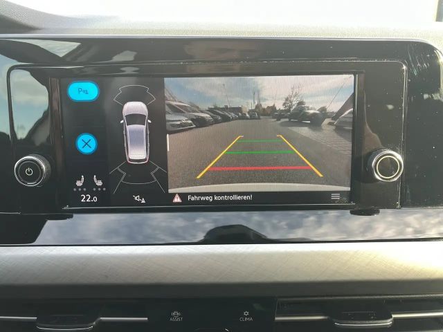 Volkswagen Golf DSG Life Variant