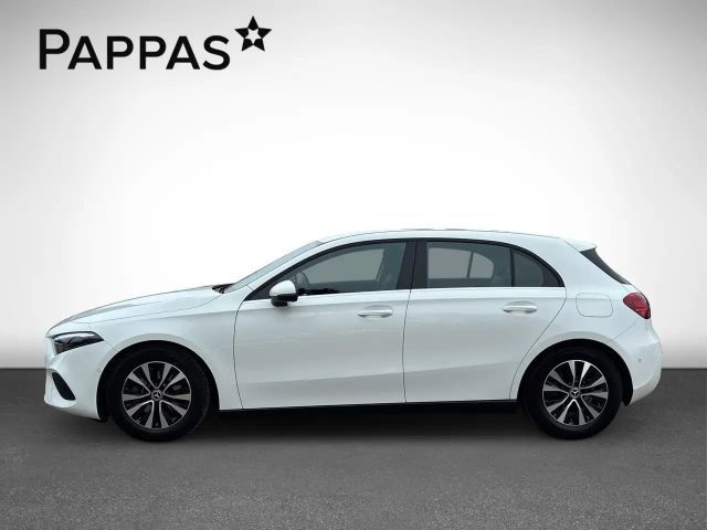 Mercedes-Benz A 180 A 180 d Hatchback