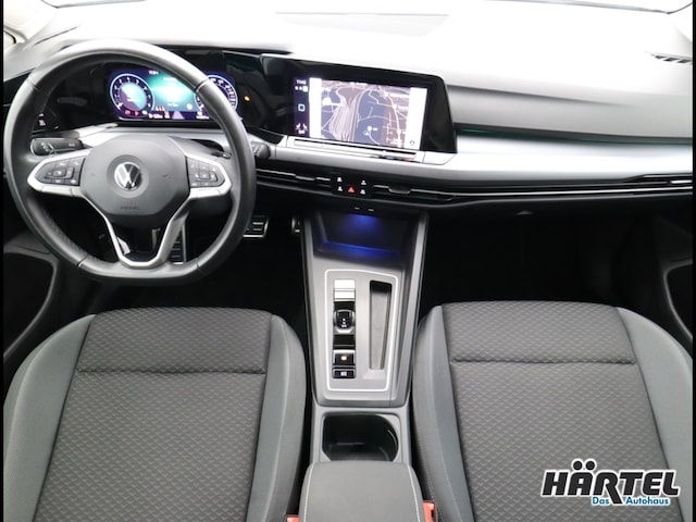 Volkswagen Golf 1.5 eTSI DSG