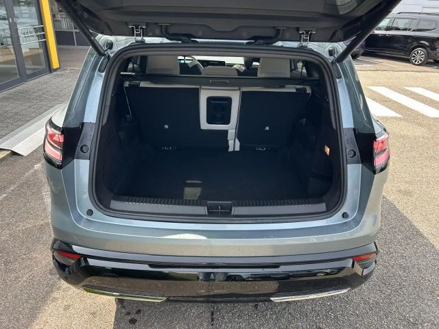 Renault Espace E-Tech Hybrid Iconic