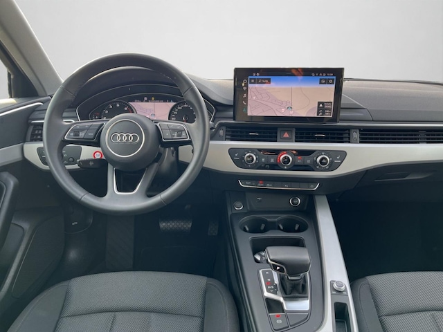 Audi A4 40 TFSI Avant S-Tronic