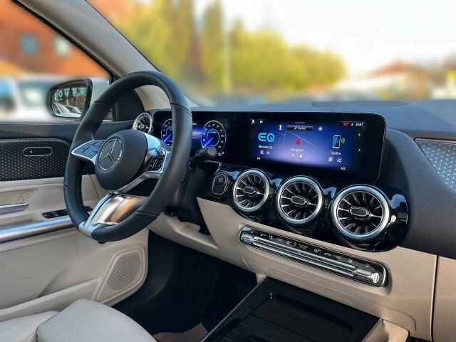Mercedes-Benz EQA 300 4MATIC Progressive