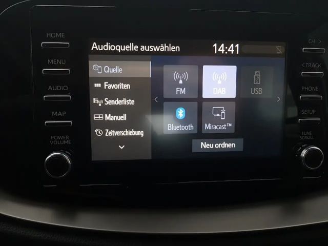 Toyota Aygo Hatchback Play