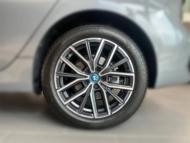 BMW 225 Active Tourer Sedan xDrive
