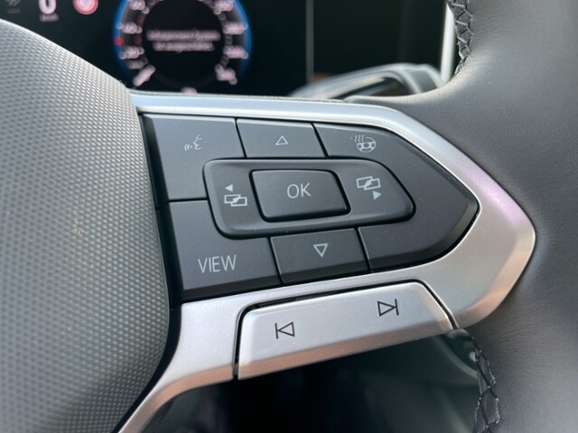 Volkswagen Passat 1.5 eTSI DSG Variant