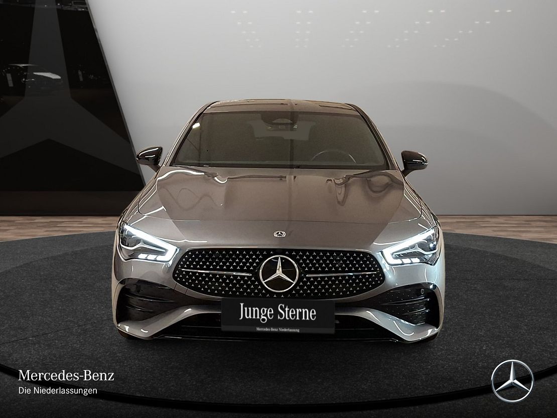 Mercedes-Benz CLA 200 AMG Line Shooting Brake