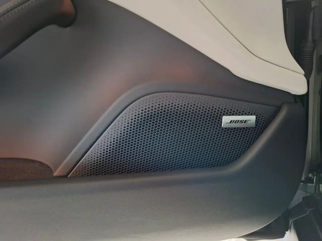 Porsche Taycan 4 Cross Turismo