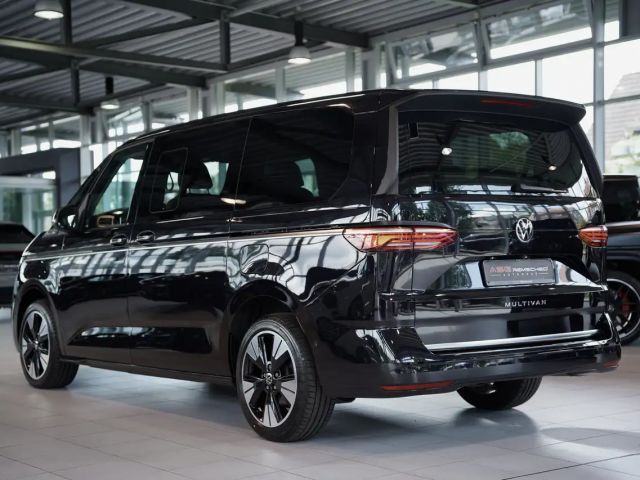 Volkswagen Multivan DSG Lang Style T7
