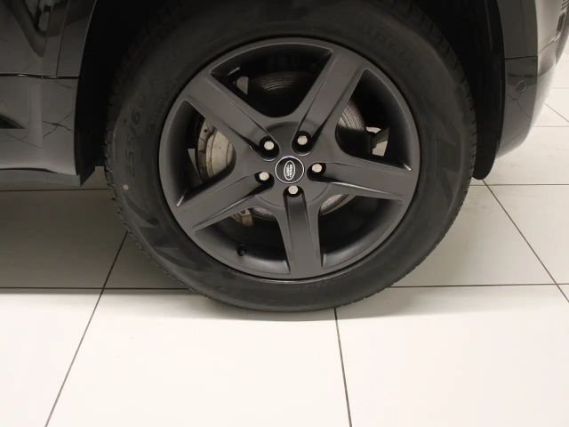 Land Rover Defender D300 Dynamic SE