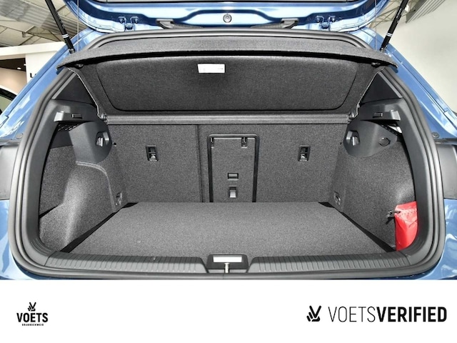 Volkswagen Golf 1.5 eTSI DSG Style