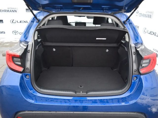 Toyota Yaris Club Hatchback