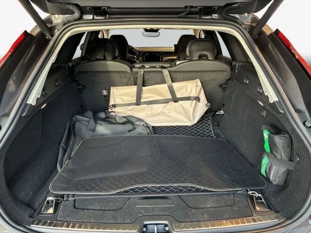 Volvo V90 AWD Dark T6 Ultra