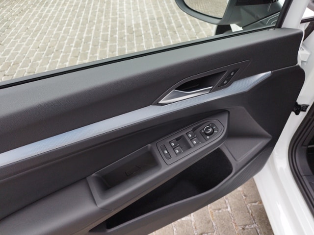 Volkswagen Golf 1.5 eTSI DSG Golf VIII