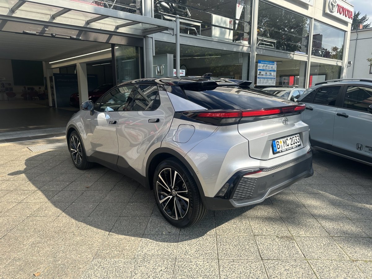 Toyota C-HR 5-deurs Lounge
