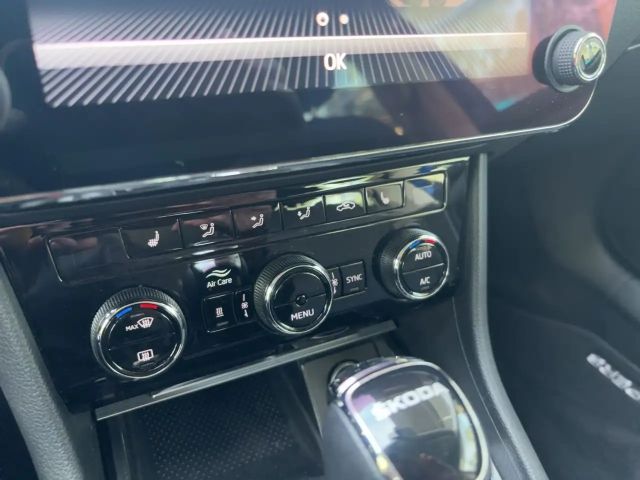 Skoda Superb 1.4 TSI Ambition Combi iV