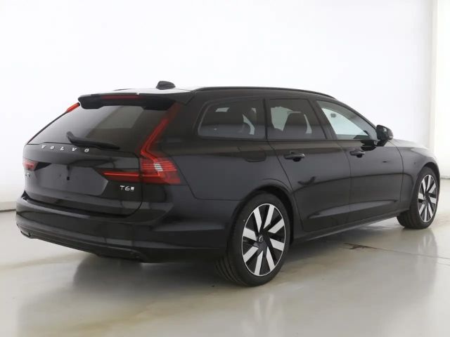 Volvo V90 AWD Dark Plus Recharge