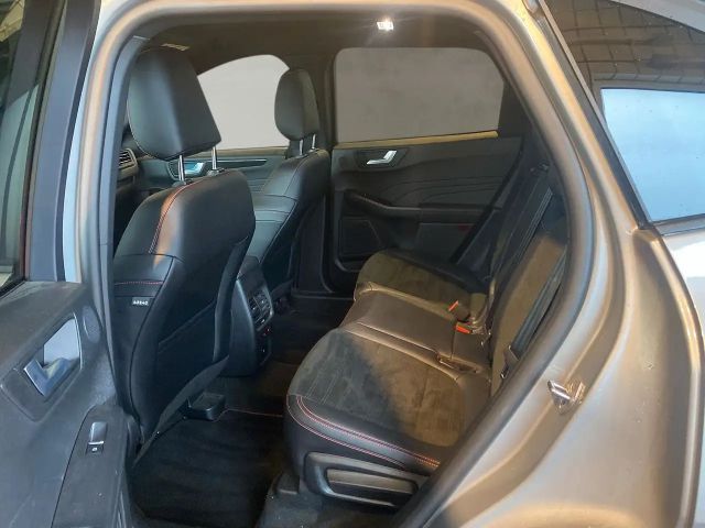 Ford Kuga Hybrid ST Line X