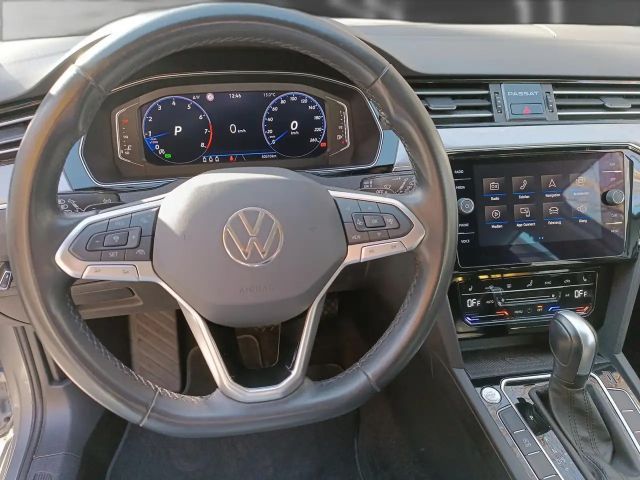 Volkswagen Passat 1.5 TSI Business DSG Variant