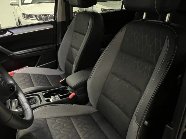 Volkswagen Touran Comfortline DSG IQ.Drive