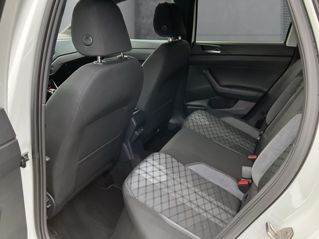 Volkswagen Polo 1.0 TSI DSG R-Line