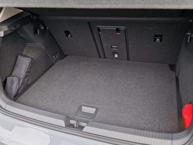 Volkswagen Golf 1.5 TSI Golf VIII