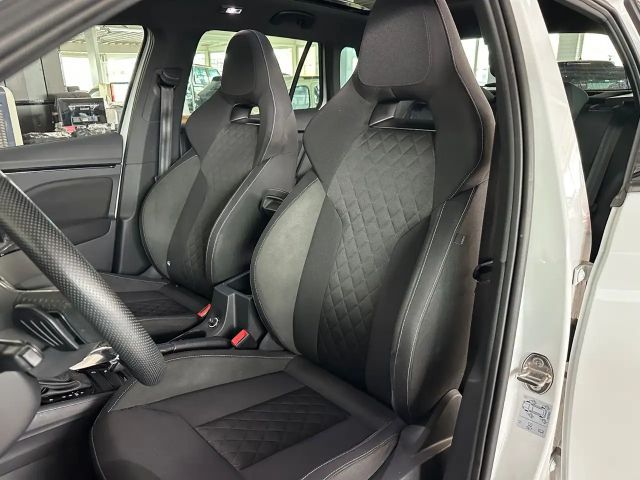 Skoda Kamiq Style Style