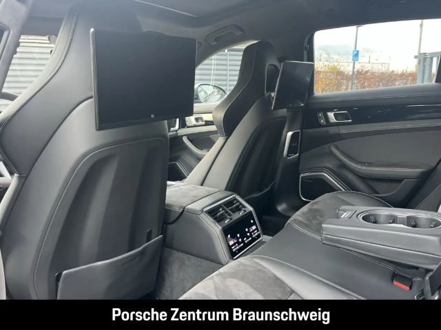 Porsche Panamera GTS Sport Turismo