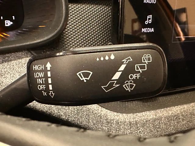 Skoda Kamiq Selection130*Kamera*Sitzheiz*5Jahr 100TKM Garantie