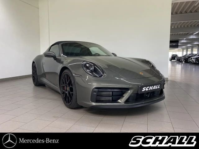 Porsche 992 4 Cabrio GTS Targa