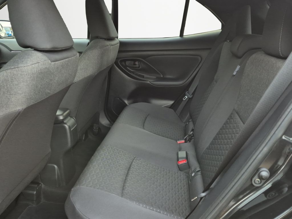 Toyota Yaris Cross 5-deurs Team D