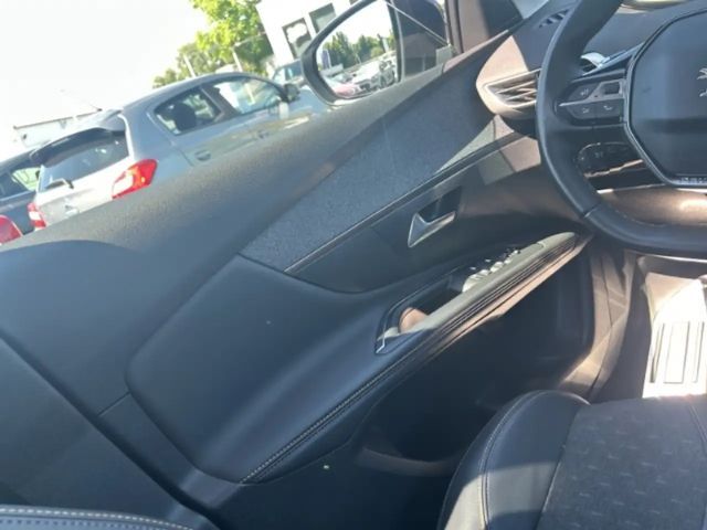 Peugeot 3008 Roadtrip 1.2 AT NAVI ALLWETTER PDC SHZ KAMERA