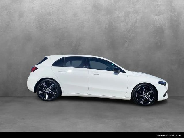 Mercedes-Benz A 180 Progressive