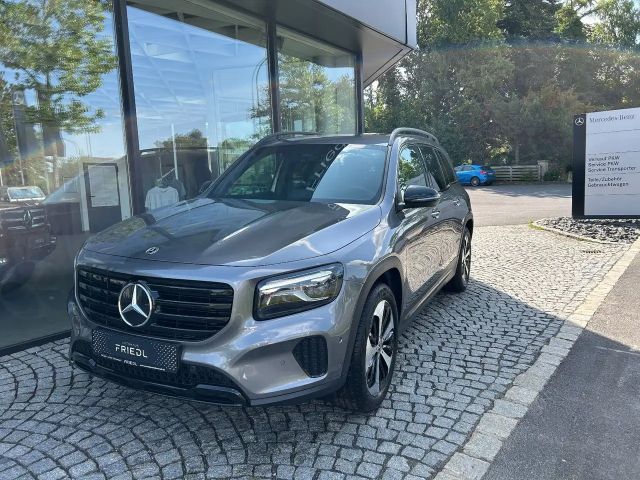 Mercedes-Benz GLB 200 GLB 200 d