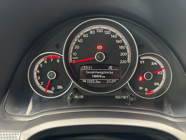 Volkswagen up! Move Move up!