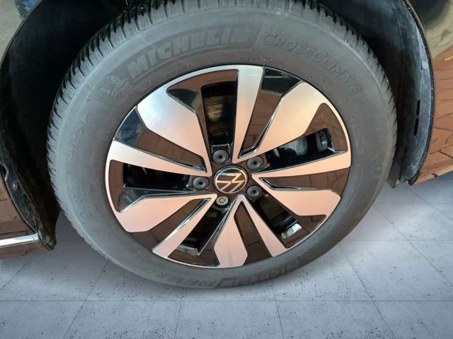 Volkswagen Golf 1.5 TSI Variant