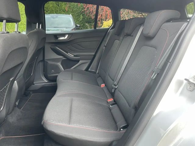 Ford Focus EcoBoost ST Line Wagon