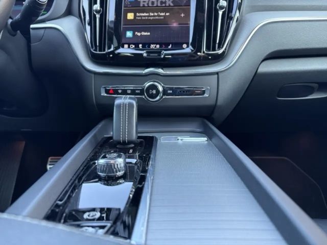 Volvo XC60 R-Design T6