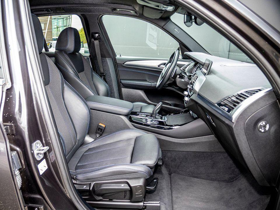 BMW X3 xDrive30e