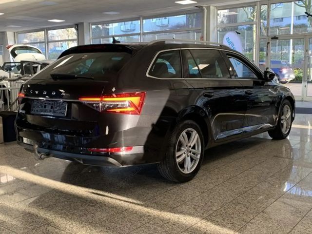 Skoda Superb 2.0 TDI Combi