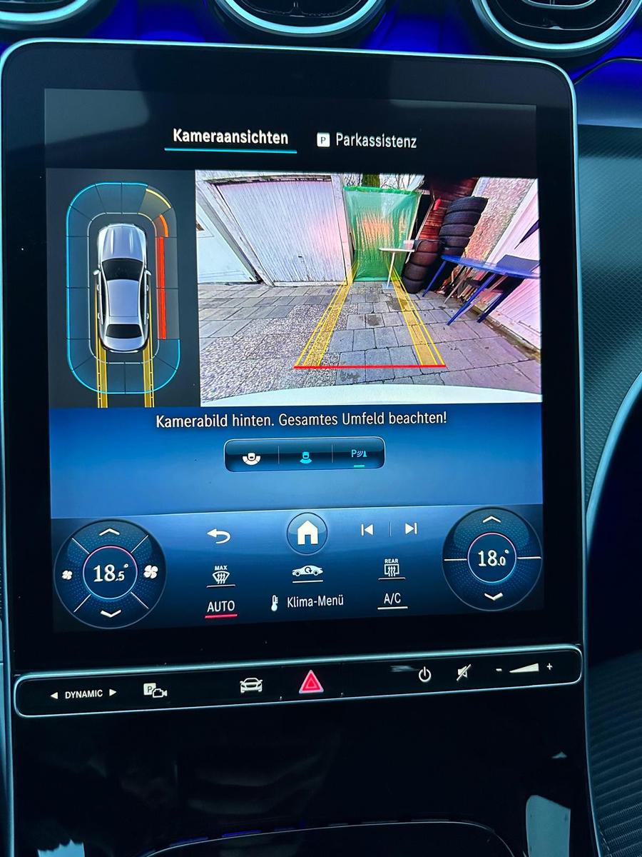 Mercedes-Benz C 180 Sedan