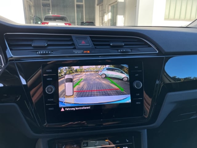 Volkswagen Touran 2.0 TDI DSG R-Line