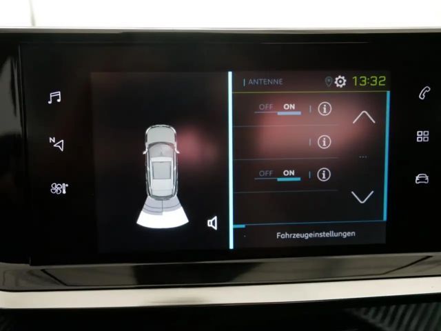 Peugeot E-2008 Active Pack