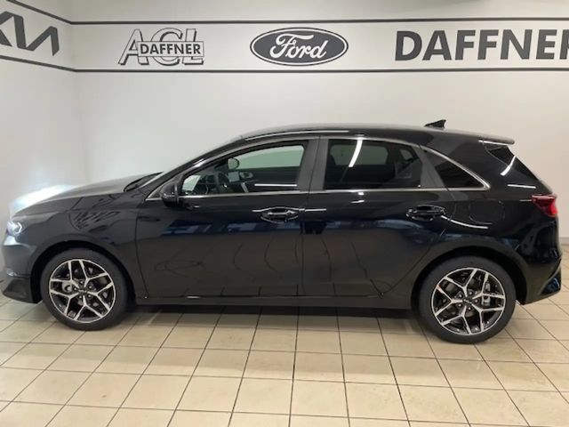 Kia Ceed Ultimate Edition VerkehrszeichenERK Kamera