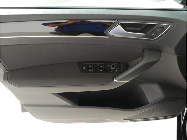 Volkswagen Touran 1.5 TSI Highline Style